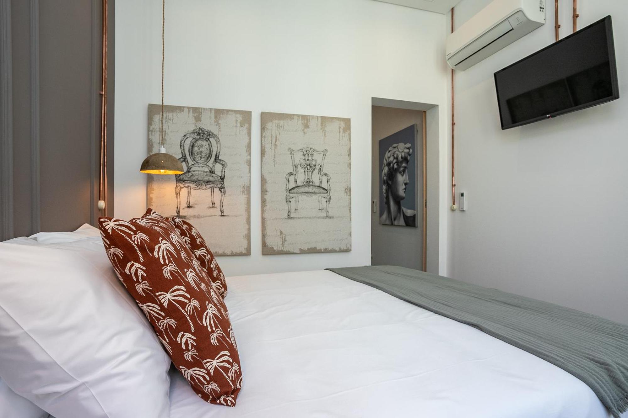 Dona Simone Boutique Suites & Studios - By @ Rita'S Place Faro Ngoại thất bức ảnh