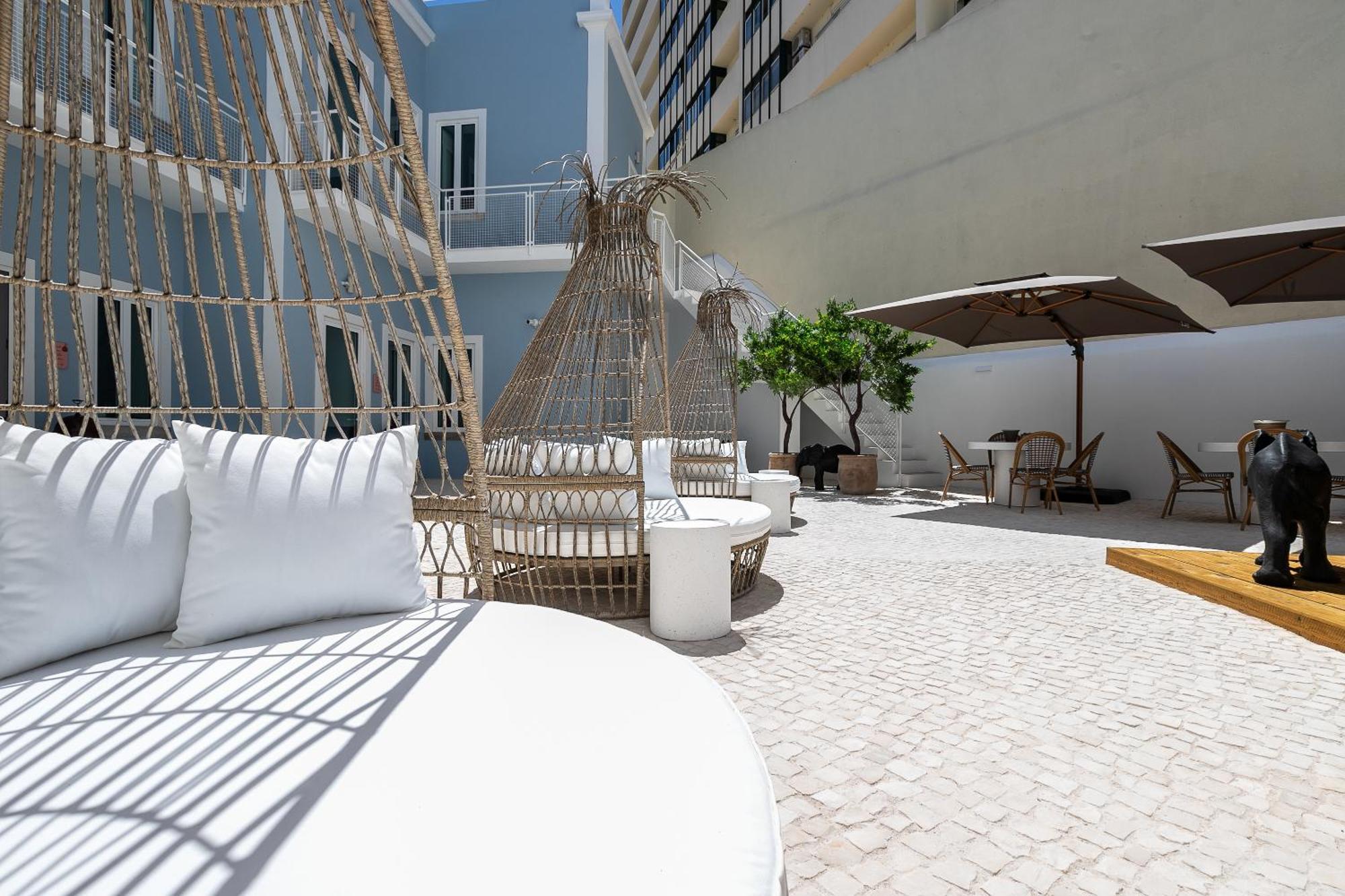 Dona Simone Boutique Suites & Studios - By @ Rita'S Place Faro Ngoại thất bức ảnh